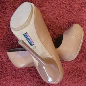 Tan pumps 4.5" spike heels w/.75" sole